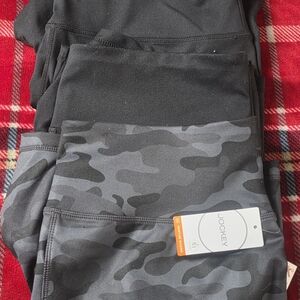 Jockey Women's Black & Gray Camo High-Rise Workout Shorts